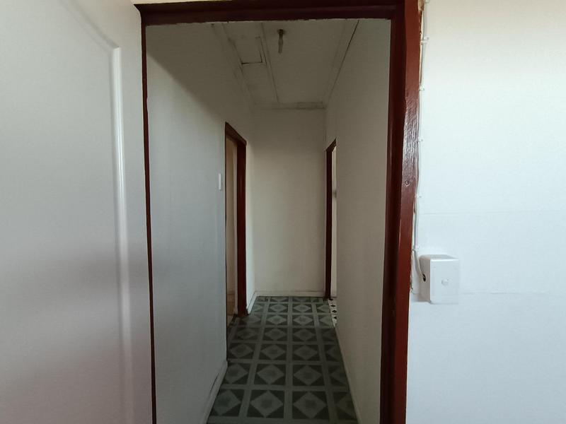 13 Bedroom Property for Sale in Madeira Park Eastern Cape